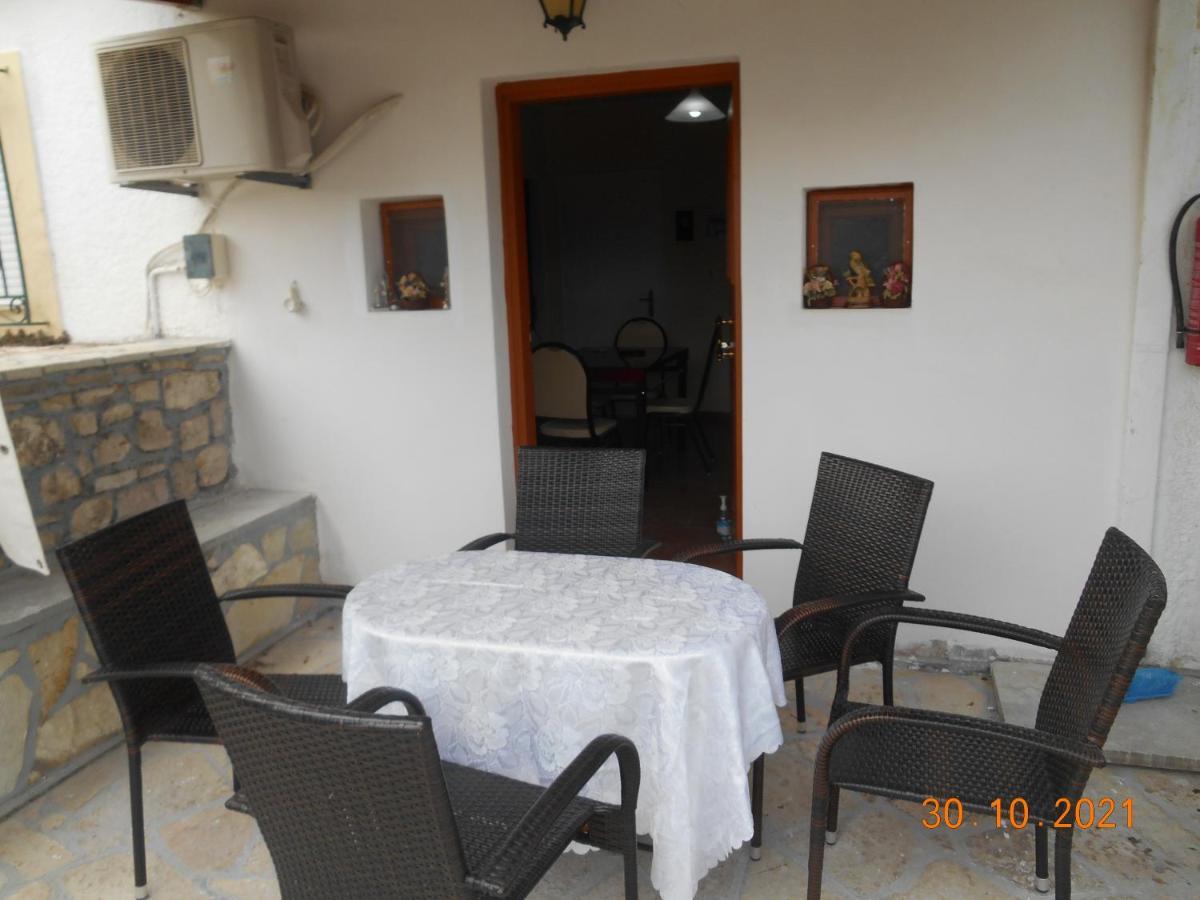 Melios Rooms Petalídi Kültér fotó
