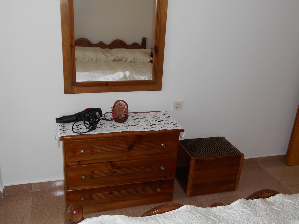 Melios Rooms Petalídi Kültér fotó